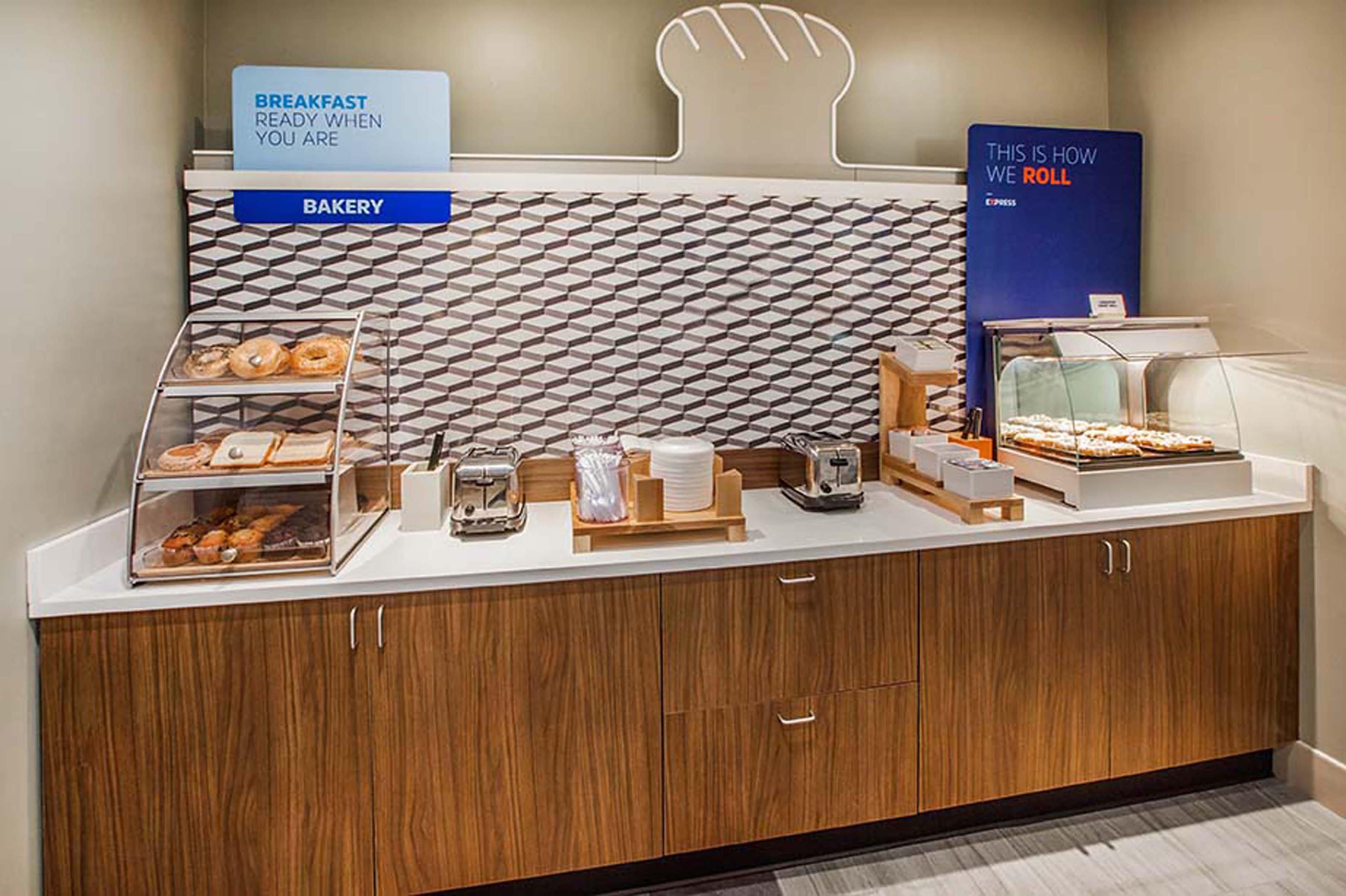 Holiday Inn Express & Suites Morrilton By Ihg Buitenkant foto