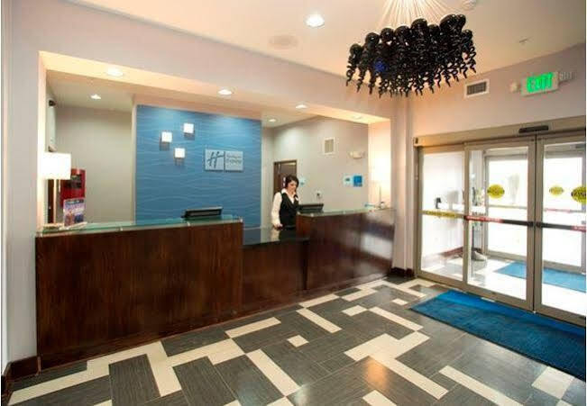 Holiday Inn Express & Suites Morrilton By Ihg Buitenkant foto